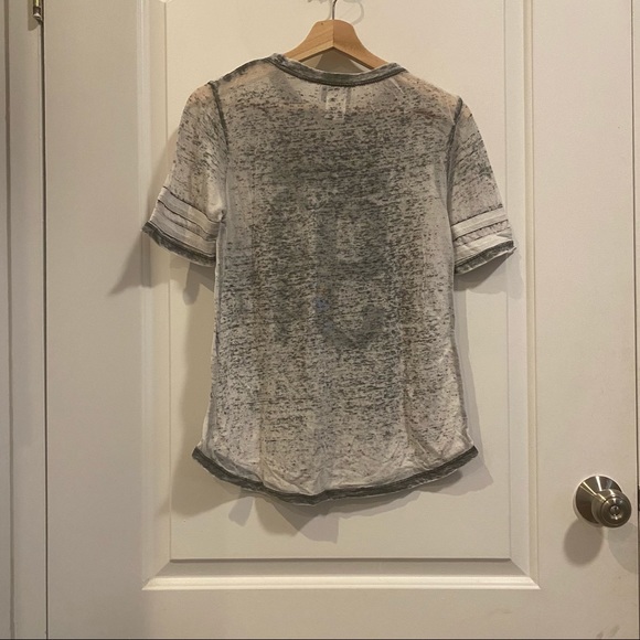 Harry Potter Hogwarts Express Platform 9 3/4 T-Shirt - Picture 3 of 3